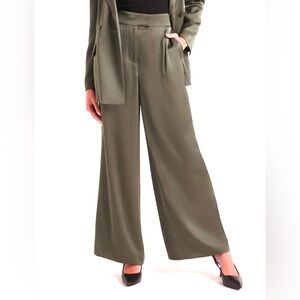 Ever New Lustrous satin Wide-Leg Pants size 10P